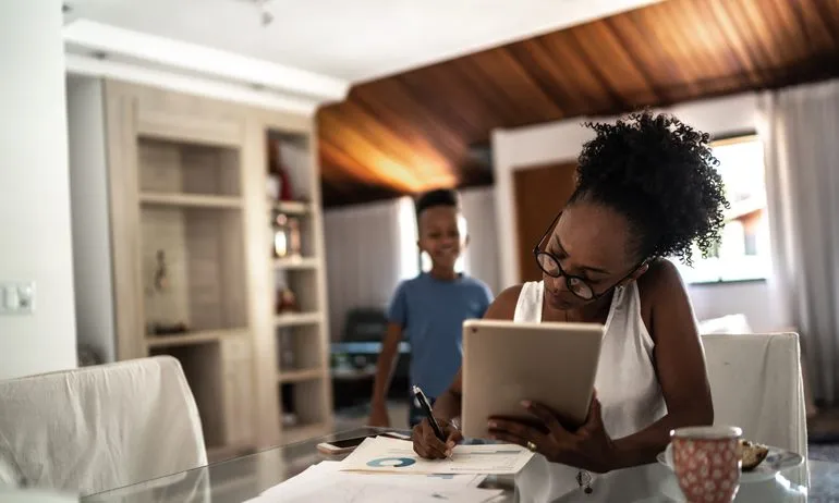 A Guide to Purchasing Robinhood Shares (HOOD)