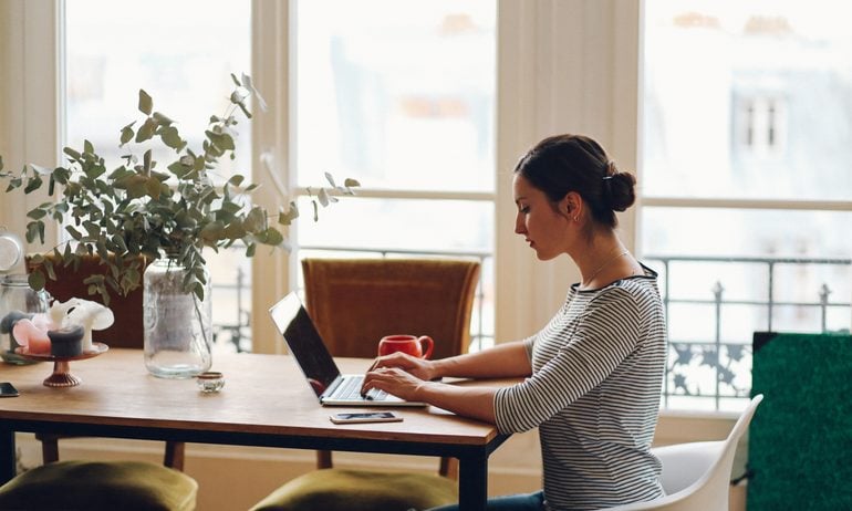 Top Index Funds and a Beginner's Guide to Getting Started with Investing