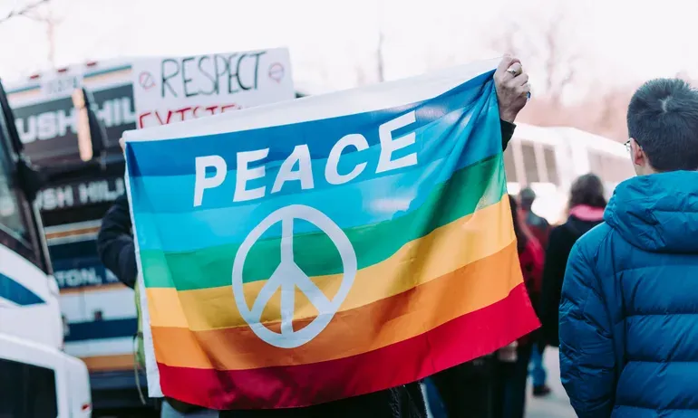 Ethical Banking: Understanding the Concept of a Bank Committed to Social Responsibility